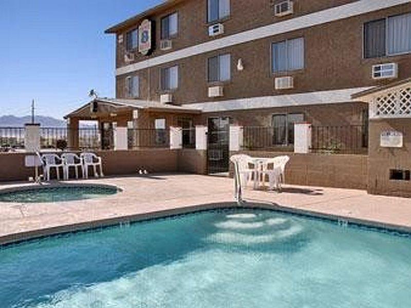 Super 8 By Wyndham Lake Havasu City Kemudahan gambar